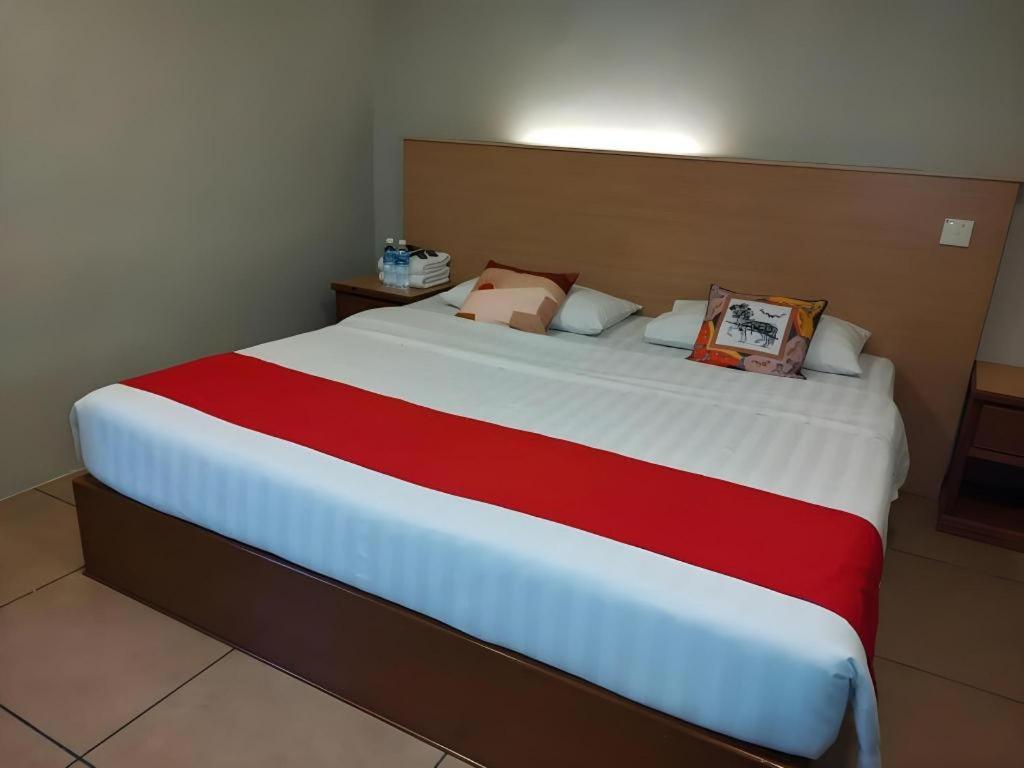 River Park Hotel Sibu Dış mekan fotoğraf
