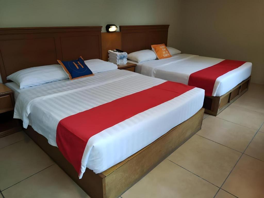 River Park Hotel Sibu Dış mekan fotoğraf